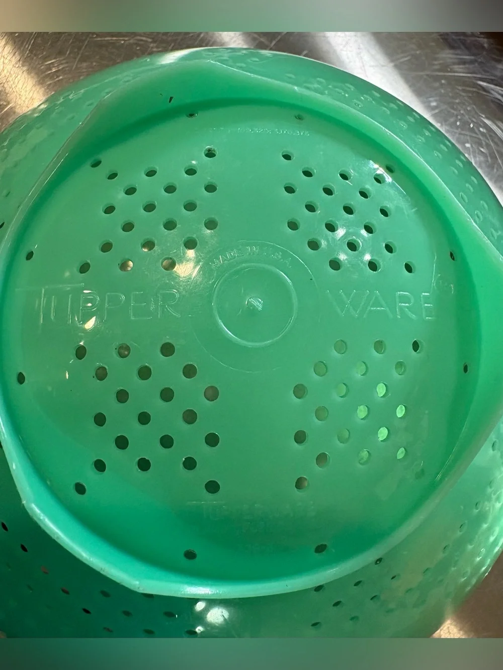 Vintage Tupperware Jadeite Colander